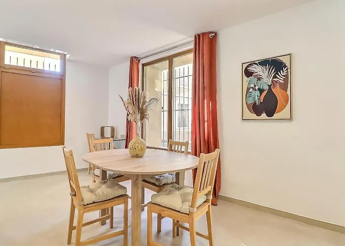 Διαμέρισμα De 70m2 En Rdc A 6 Mn A Pied Des Monuments